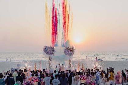 Mandap and Floral detail — Wedding decor — Planet Hollywood